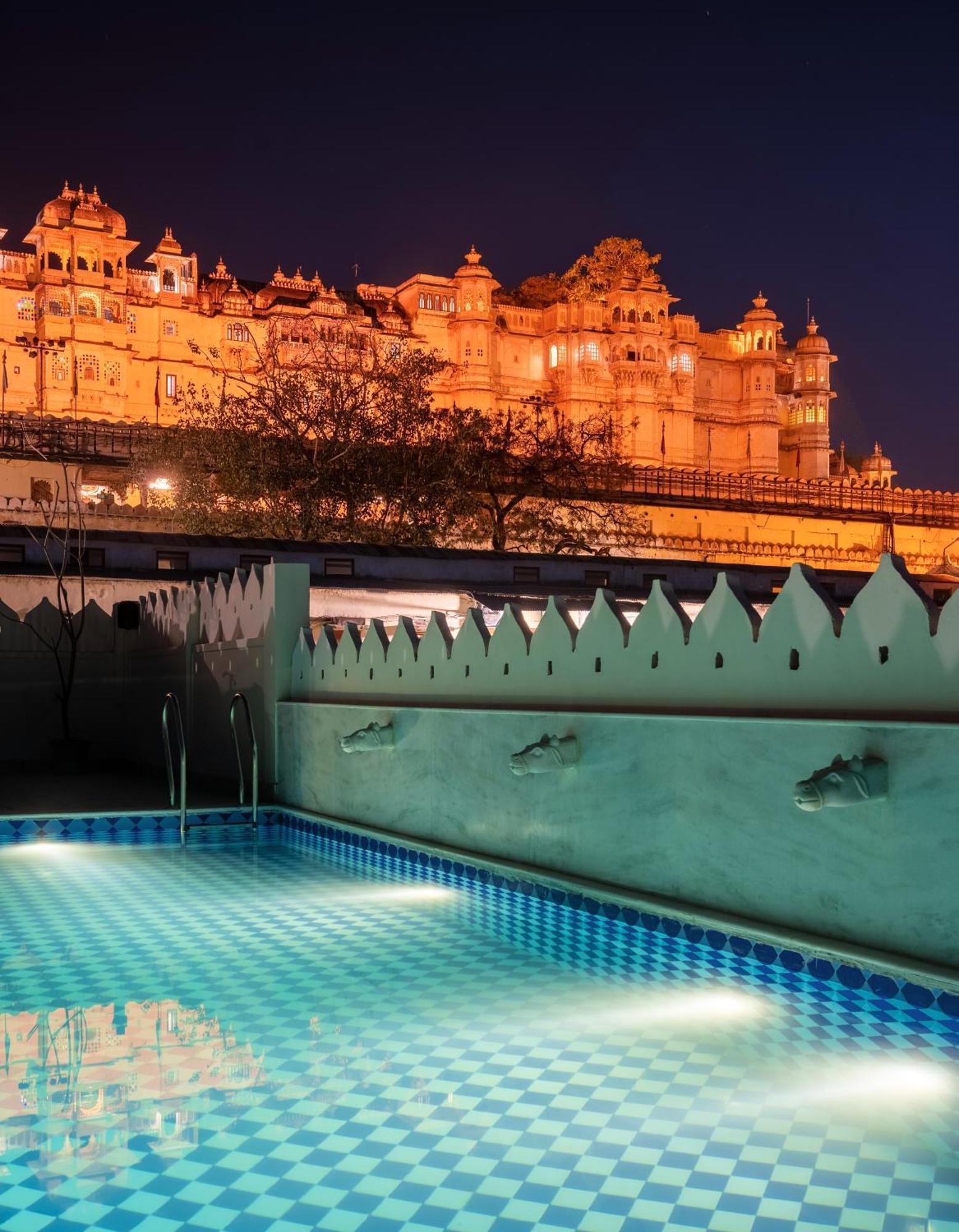 Manuscript - Jhilwara Haveli Hotel Udaipur Exterior photo